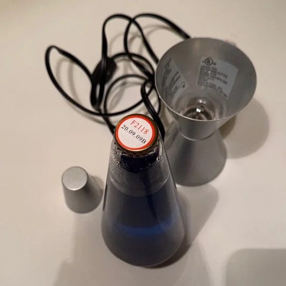 Silver and Blue Lava Lamp - Picture 3 of 9